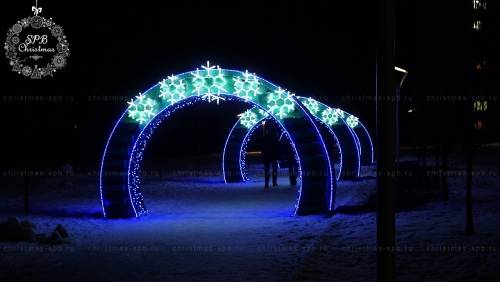 Новогоднее оформление парка Эрувиль Сен-Клер Ленинградская область г. Тихвин